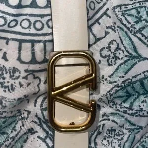 Valentino Garavani | Accessories | Authentic Valentino  display picture 1